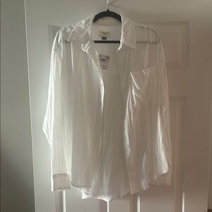 NWT American Eagle White Light Casual Cotton Oversized Button Down Shirt